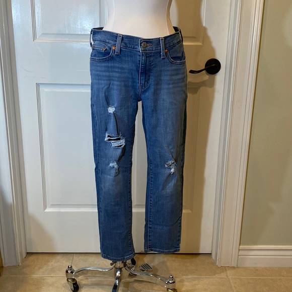 Levi’s Boyfriend Jean - Picture 2 of 4